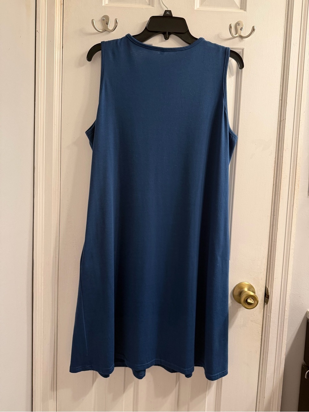 Sleeveless V-Neck Blue Dress with Crochet Trim with Pockets XL - Picture 3 of 7